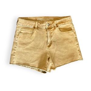 American Eagle Outfitters Shorts Women’s Size 10 Tan Stretchy Bottoms high Waist